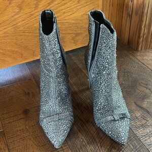 Silver/pewter booties 9M